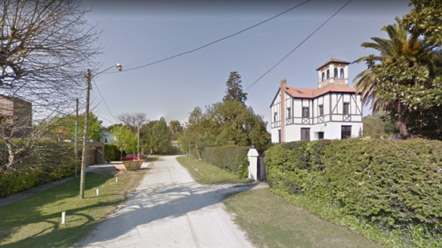 asaltaron a una radiologa, le pegaron un culatazo y le robaron el auto en la plata