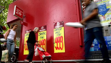La canasta básica volvió a aumentar y superó a la inflación en marzo