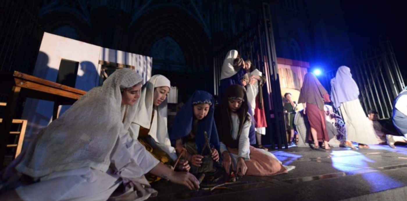 1577060637540.jpeg?x=11&y=200&rotate=0&scaleX=1&ow=1232&width=1218&height=609&scaleY=1&oh=820&&cw=1920&ch=950