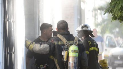 Susto en pleno centro: se incendió una casa y causó preocupación entre los vecinos