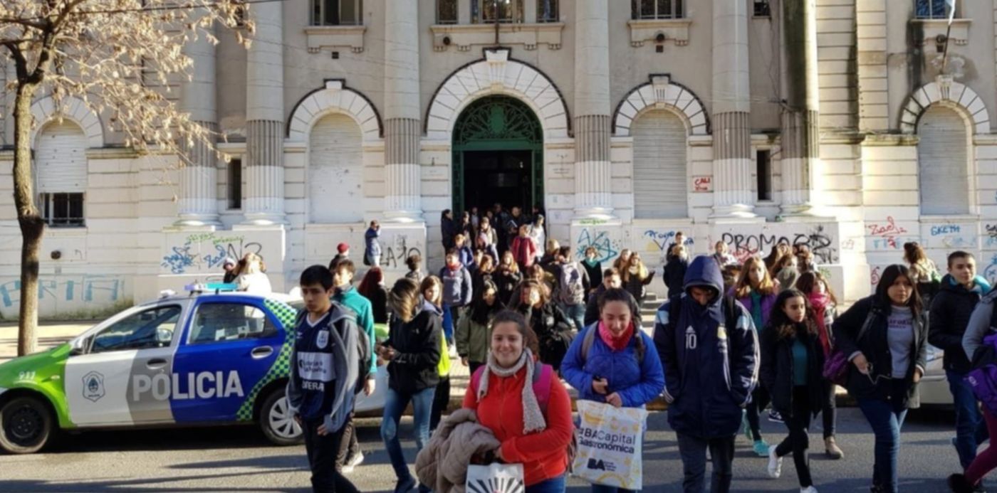 1533640510739.jpg?rotate=0&scaleX=1&x=13&y=224&width=1258&height=629&scaleY=1&ow=1280&oh=960&&cw=1920&ch=950