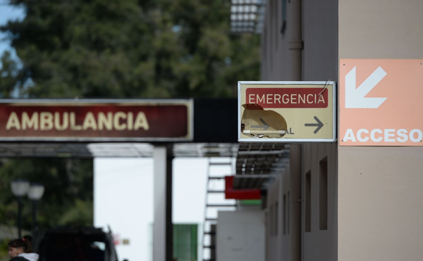 Emergencia urgencia ambulancia hospital 5.JPG