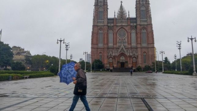 los videos de los platenses en medio del temporal que sacudio a la plata