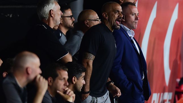 veron salio con los tapones de punta por el debut de spreen