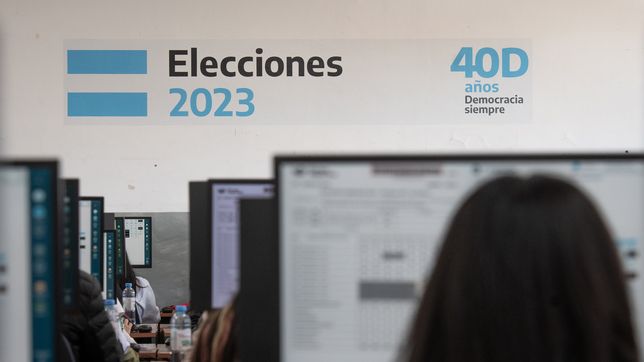 a que hora se conoceran los resultados de las elecciones