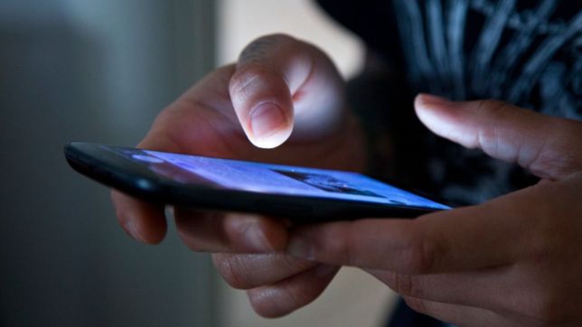 grooming en la plata: grabo a una nena de 14 anos por videollamada y la extorsiono