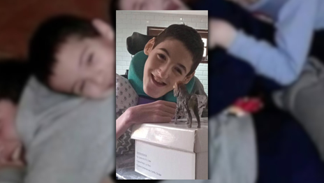 Lanzan una colecta solidaria para un adolescente de La Plata que necesita un tratamiento neurológico en México Lanzan una colecta solidaria para un adolescente de La Plata que necesita un tratamiento neurológico en México