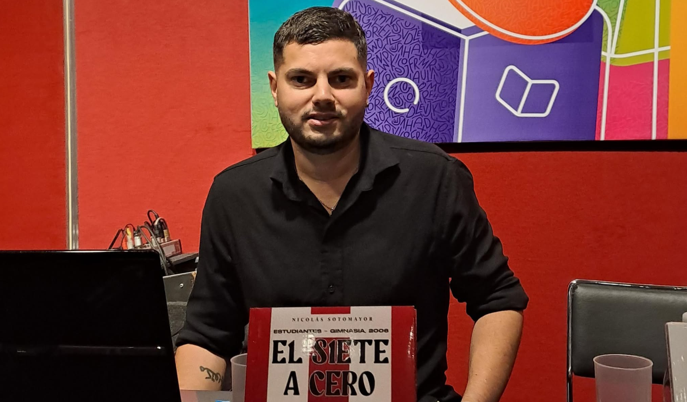 Nico Sotomayor libro.png