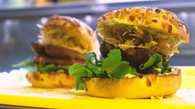 llega chori, la franquicia que promete cambiar la forma de comer choripan en la plata