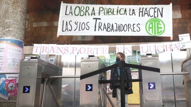 un conflicto salarial complico el funcionamiento del ministerio de transporte