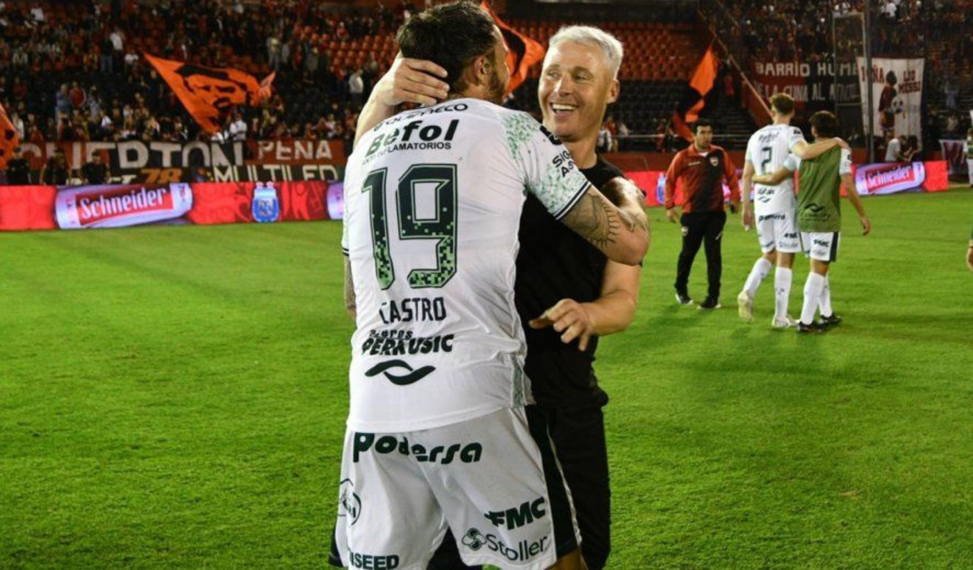 La buena relación entre Israel Damonte y Lucas Castro.