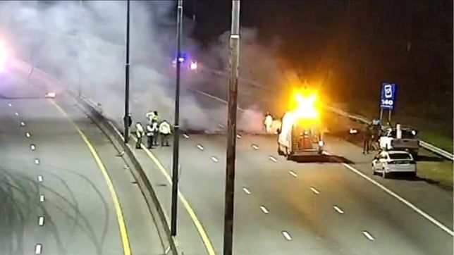 liberaron el corte en la autopista tras una protesta que complico el transito