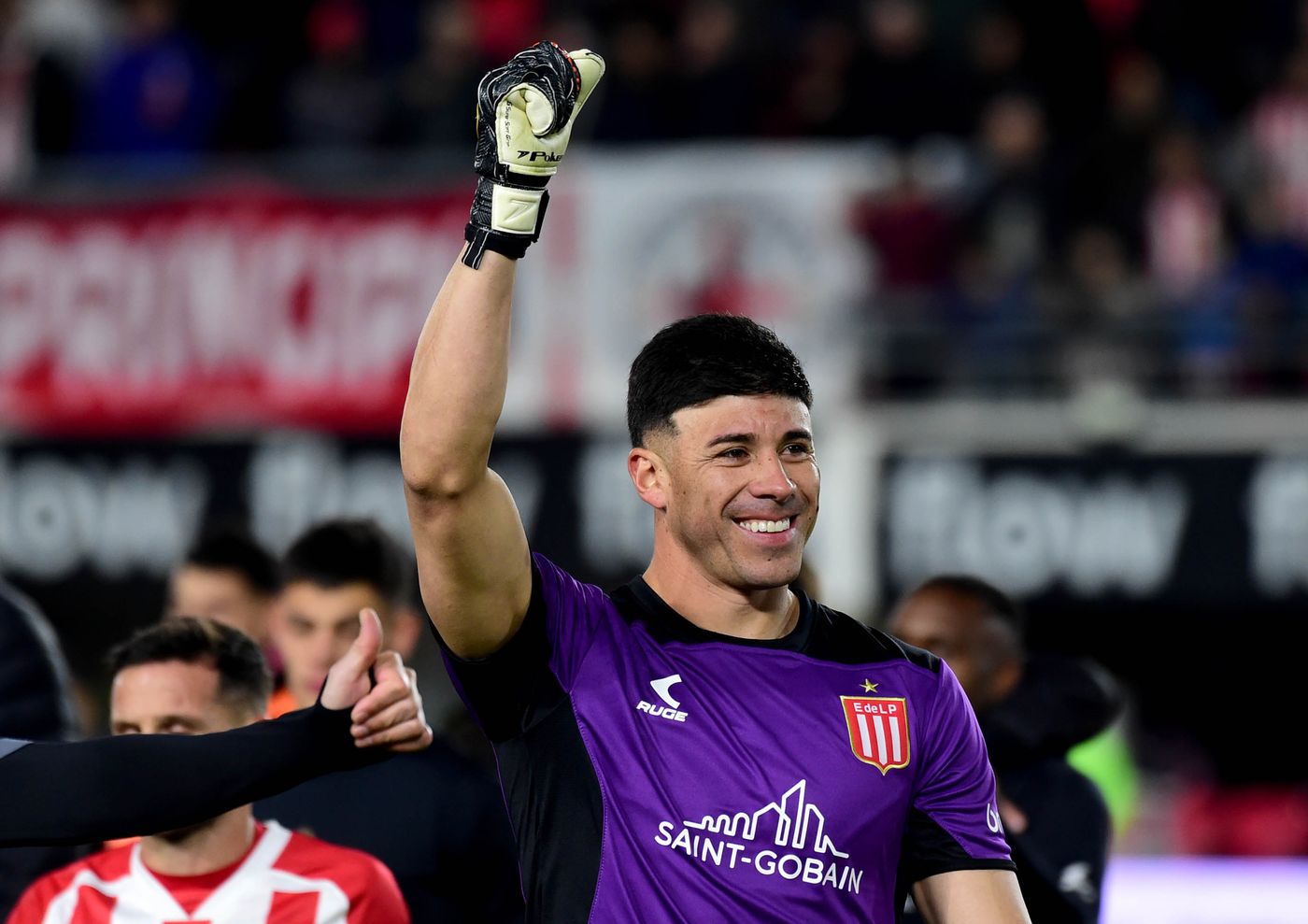 Estudiantes Riestra Mansilla.JPG