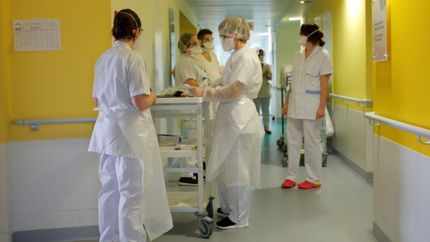 Ya sumaron 500 profesionales a los hospitales bonaerenses y planean incorporar 3500 más