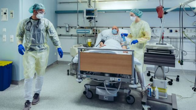 ¿a que se debio la fuerte suba en la cantidad de muertes por coronavirus?