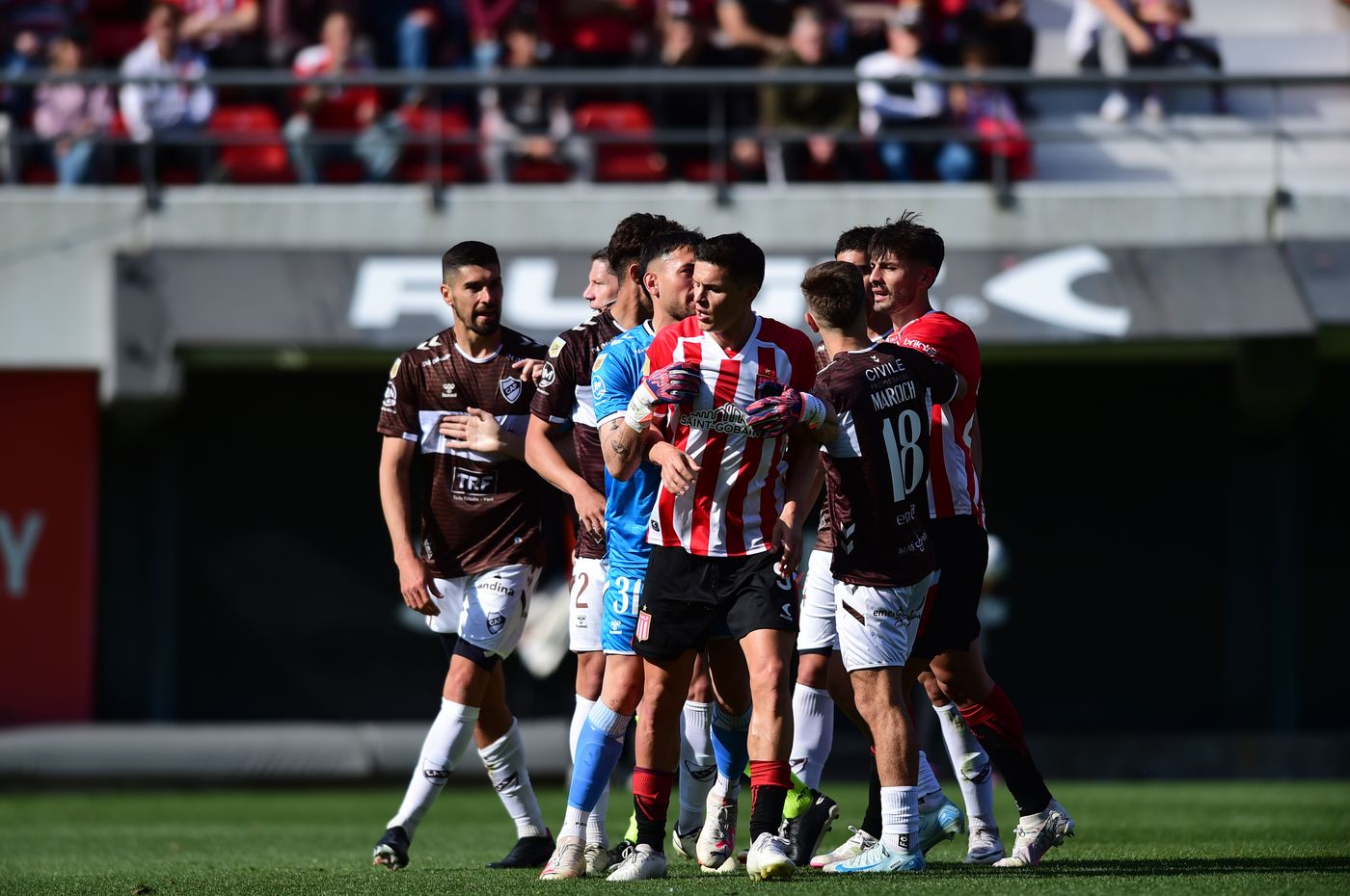 Estudiantes Platense (4) jugadores.JPG