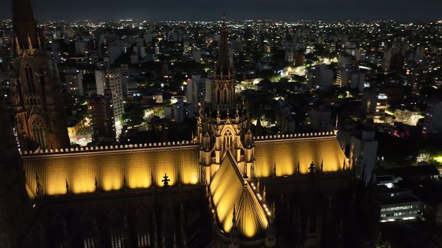 la catedral estrena nueva iluminacion y recupera el sonido de su campanario