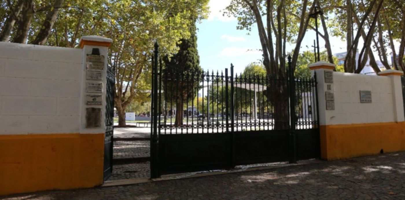 Restauración - monumentos - plaza malvinas