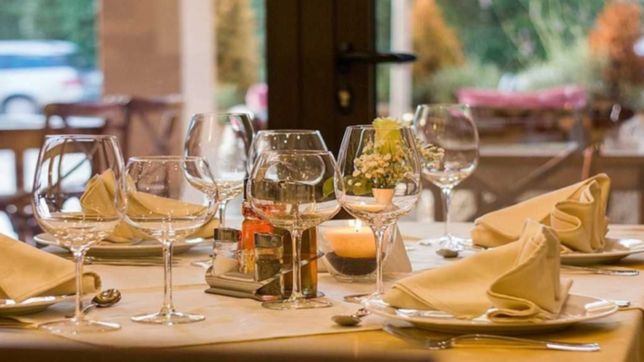 la insolita respuesta del dueno de un restaurante a un cliente que se quejo de los precios