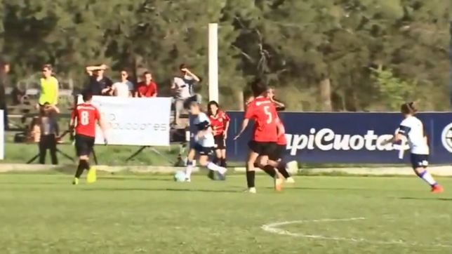 video: una jugadora el lobo marco un gol maradoniano y se hizo viral