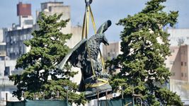 con el desmonte, asi avanza la restauracion y traslado del monumento de plaza italia con el desmonte, asi avanza la restauracion y traslado del monumento de plaza italia