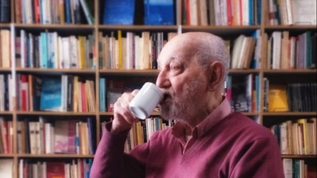 la emotiva foto que se viralizo por los 40 anos de una historica libreria