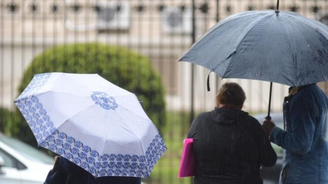 con lluvias en el horizonte, asi va a estar el clima en la plata en fin de semana