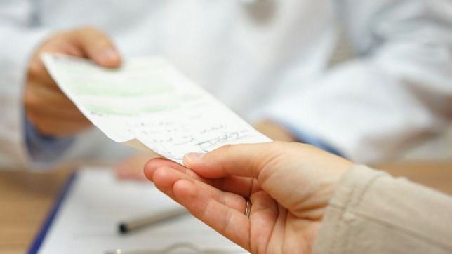 los prestadores de salud amenazan con recortar servicios si no hay aumentos