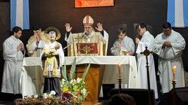 el pedido del arzobispo carrara a san cayetano durante su misa en olmos