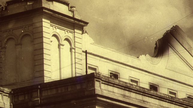 las 20 fotos del inicio del incendio en el teatro argentino que nunca habian sido publicadas