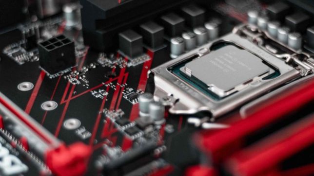 la unlp lanzo un curso gratuito de armado y reparacion de pc para sus estudiantes