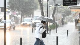 tras las lluvias, se viene el frio: ¿como seguira el clima en la plata despues de las tormentas?