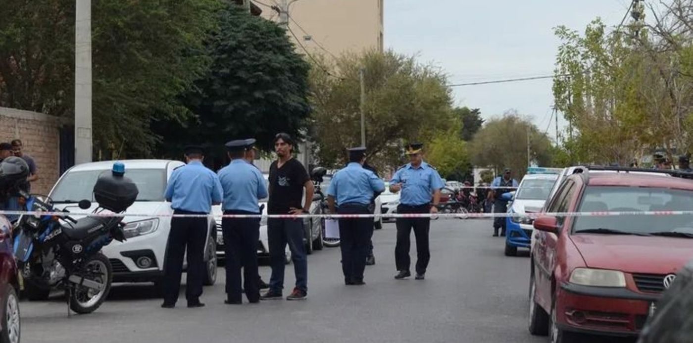 1678543087298.jpg?x=2&y=122&width=776&height=388&rotate=0&scaleX=1&scaleY=1&ow=770&oh=510&&cw=1920&ch=950