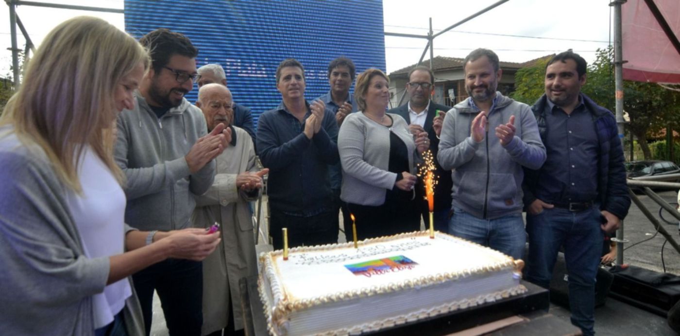 1526252003394.jpg?&cw=1920&ch=950