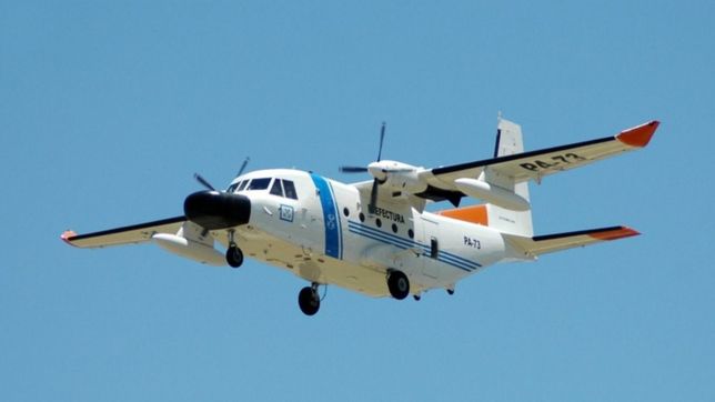 suman aviones a la busqueda de los pescadores desaparecidos en punta lara