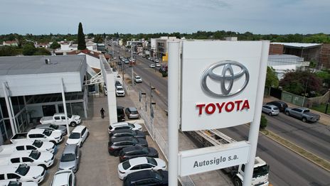 Autosiglo y el calvario de tener un Toyota: la historia de idas y vueltas de un automovilista en La Plata