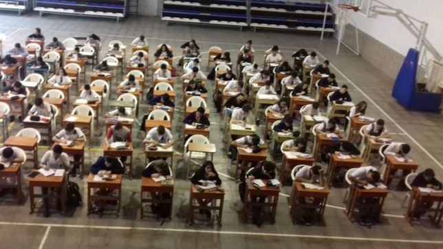 tiene 16 anos y pide ayuda para representar a la plata en las olimpiadas de matematicas