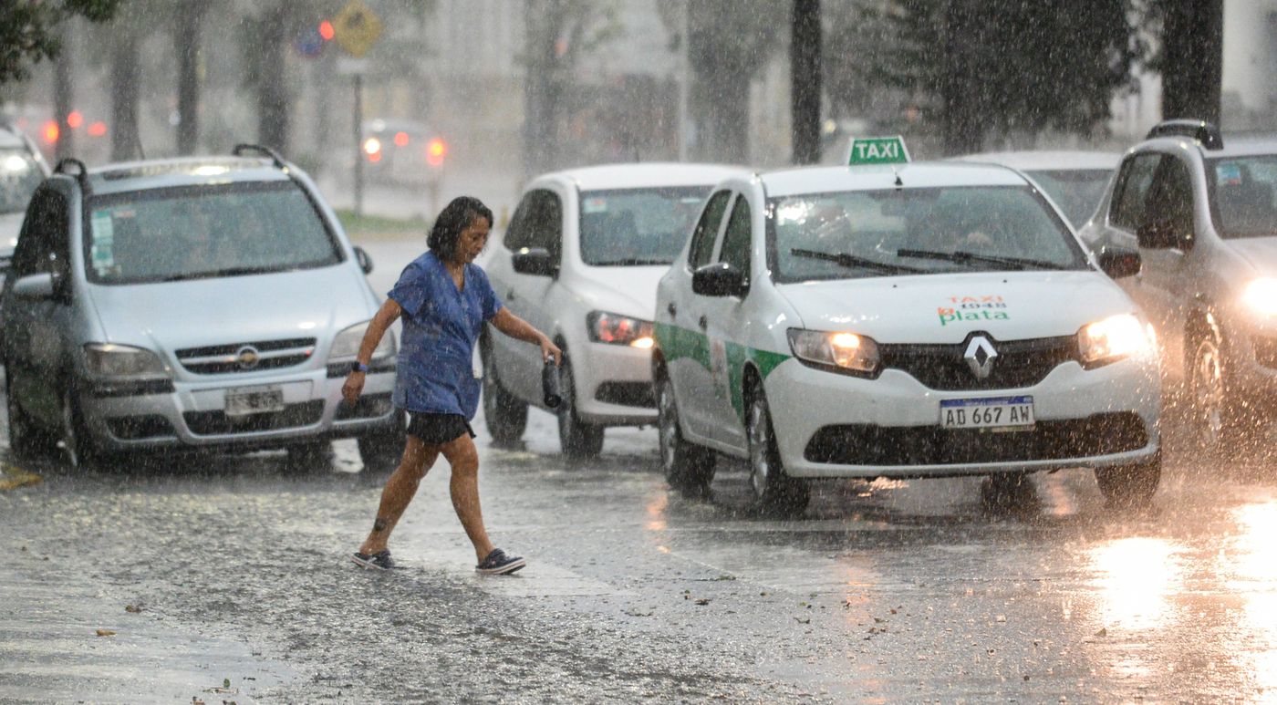 Tormenta en La Plata lluvia  (8).jpg