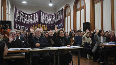 El Consejo Superior de la UNLP definió a todos los miembros del nuevo gabinete universitario El Consejo Superior de la UNLP definió a todos los miembros del nuevo gabinete universitario