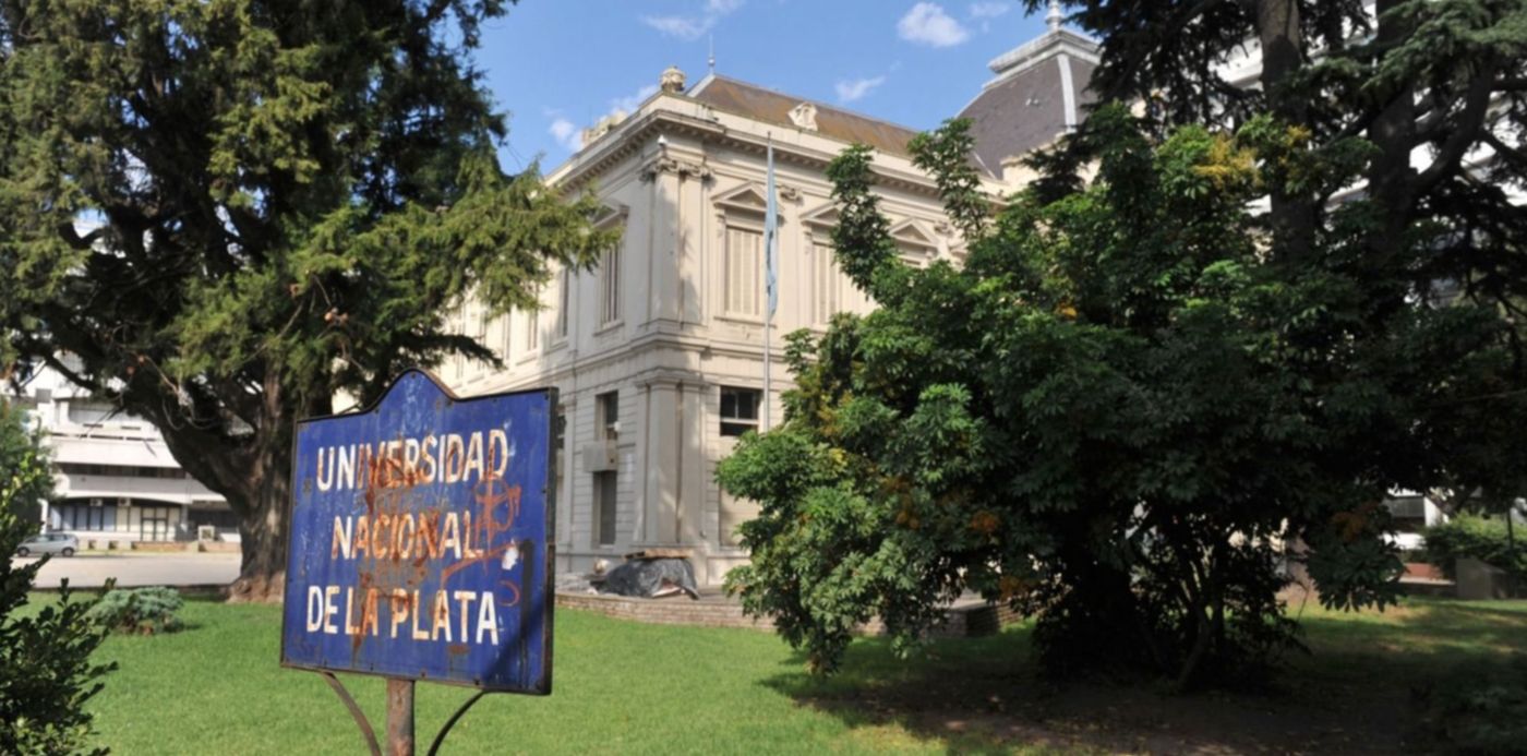 1527505248557.jpg?x=9&scaleY=1&oh=1008&y=107&width=1482&height=741&rotate=0&scaleX=1&ow=1500&&cw=1920&ch=950