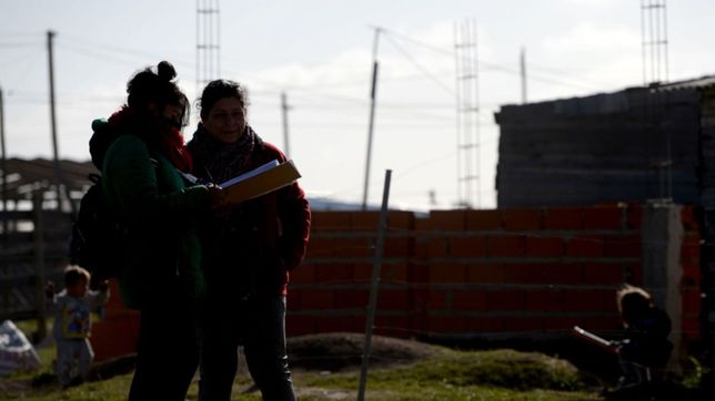 lanzan una encuesta en la plata y la provincia para conocer como viven los chicos y adolescentes