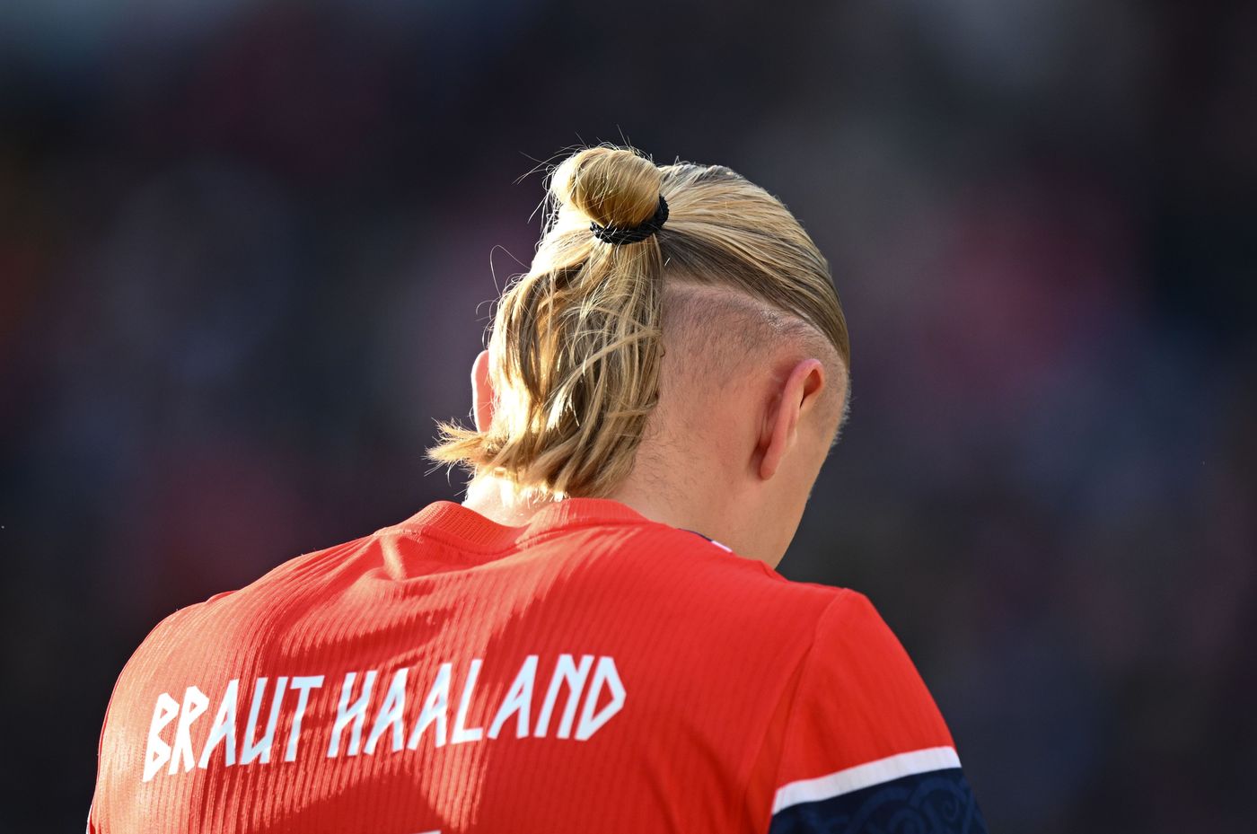 Erling Haaland convirtió dos de los cuatro goles de Noruega