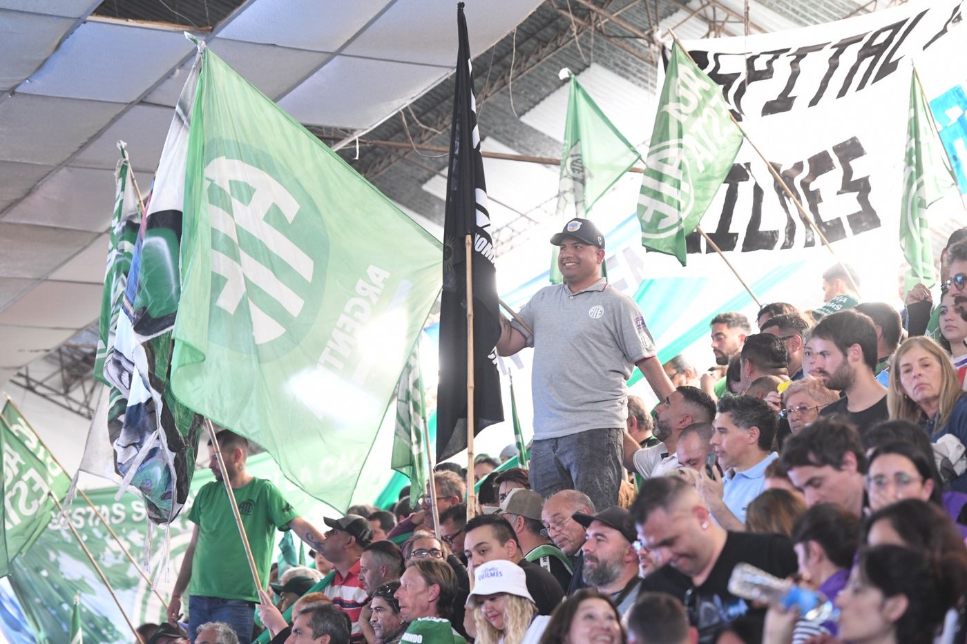 Kicillof en Atenas (2).jpeg