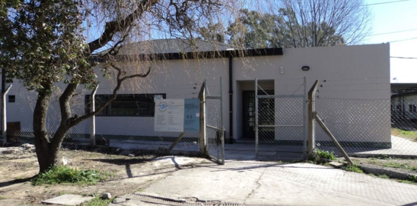 1587145902409.jpg?ow=1500&width=1489&scaleX=1&height=745&rotate=0&scaleY=1&oh=1123&x=5&y=192&&cw=1920&ch=950