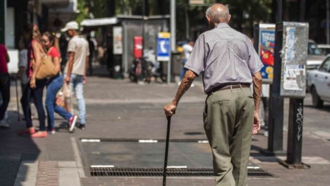 por el paro nacional, la anses adelanta el pago de jubilaciones y pensiones