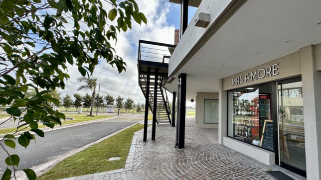 asi luce el impresionante shopping que abre el fin de semana en la plata