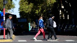 la semana empezo con un lunes de mucho frio y asi va a seguir el clima durante los proximos dias la semana empezo con un lunes de mucho frio y asi va a seguir el clima durante los proximos dias