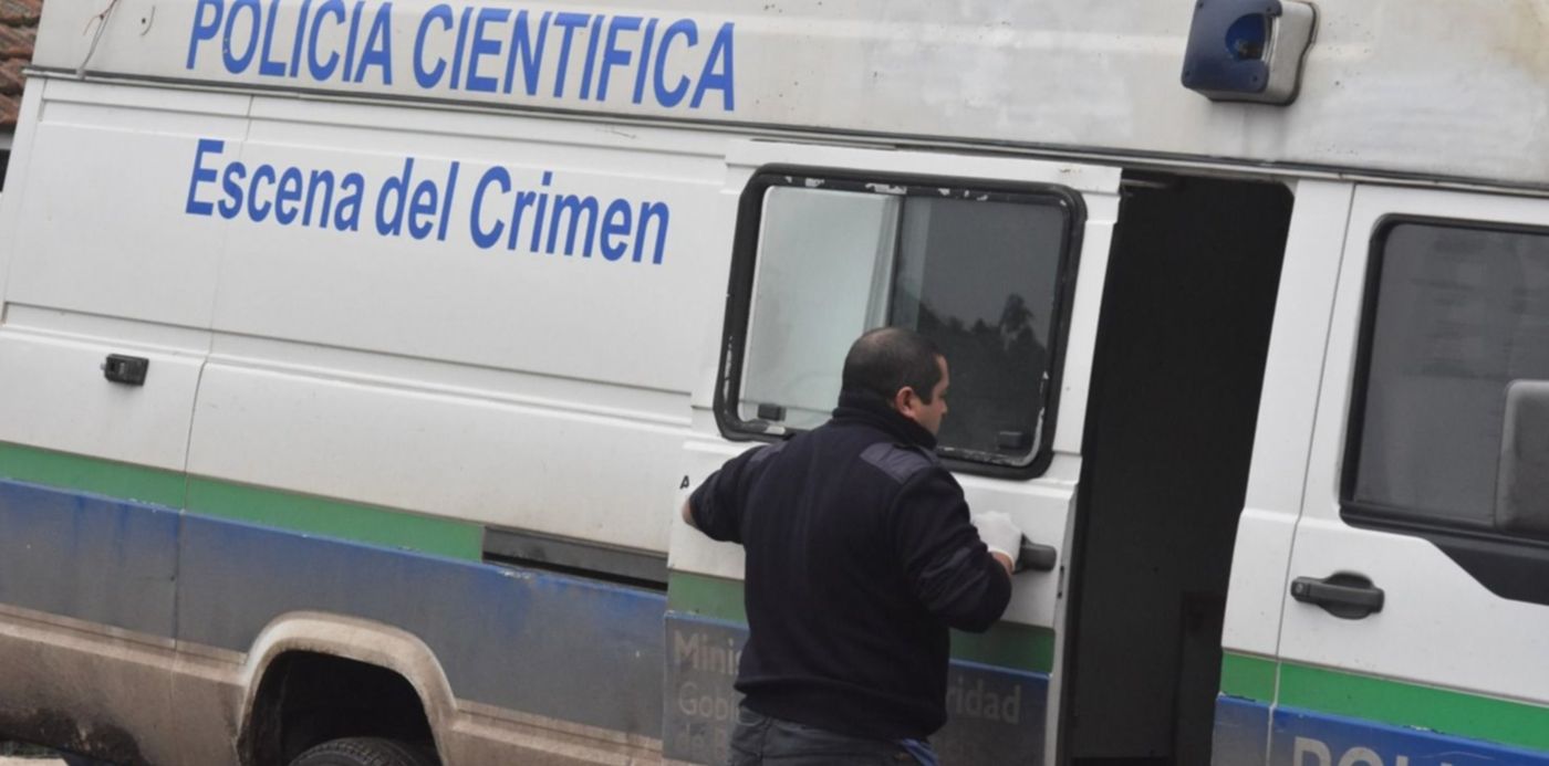 A la espera de la autopsia, toma fuerza la hipótesis de que el hombre hallado muerto en La Plata habría sido asesinado