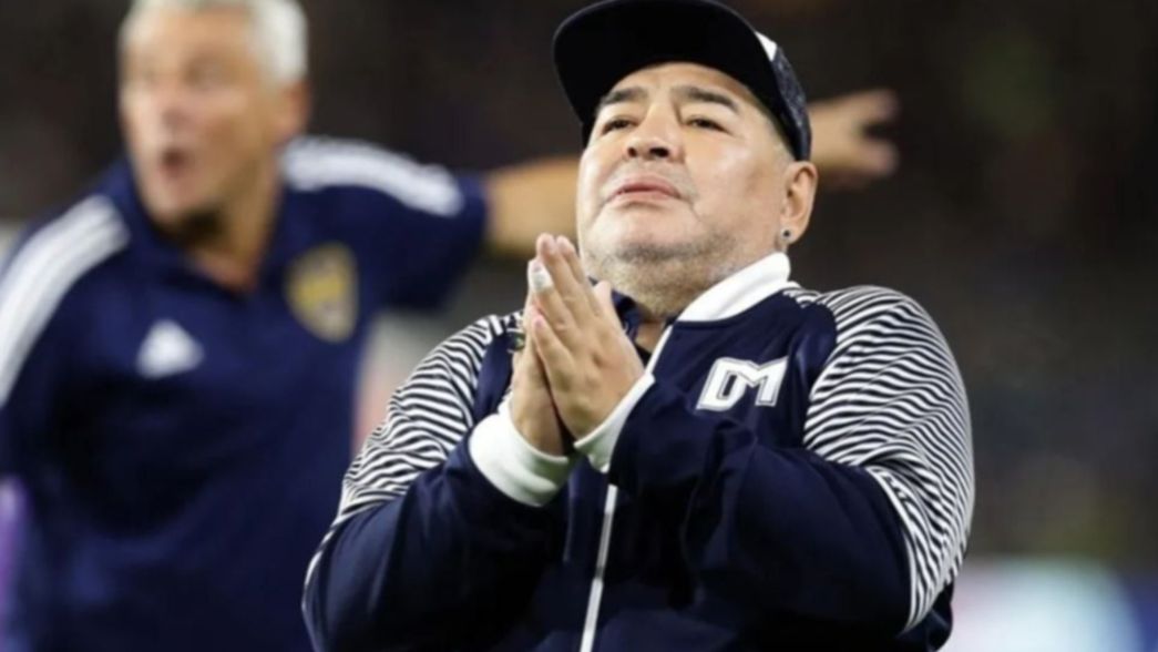 Constatan que falsificaron la firma de Maradona en una planilla de enfermería