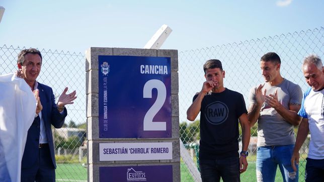 chirola romero volvio a gimnasia con un gran homenaje en un acto historico